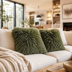 Coussin en fausse fourrure mongole crème | Coussins en fourrure bouclée crème |