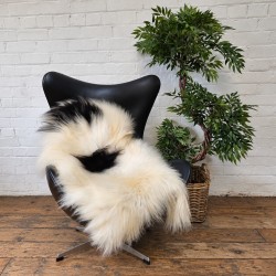 Black & White Sheepskin Rug | Black & White Icelandic Sheepskins
