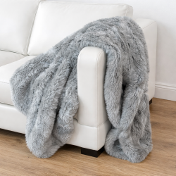 Plaid en fausse fourrure cendrée | Grands plaids, couvertures et couvre-lits en fausse fourrure