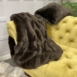 Plaid en fausse fourrure marron bison | Grands couvre-lits et jetés de canapé en fausse fourrure