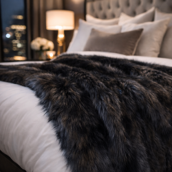 Couverture en fausse fourrure d'ours noir | Grand couvre-lit et couvertures en fausse fourrure noire
