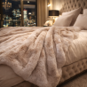 Couverture en fausse fourrure Richmond Almond | Grande couverture en fausse fourrure | Couvre-lit beige