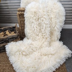 Plaid de luxe en fausse fourrure mongole | Grande couverture bouclée en fausse fourrure crème |