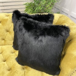Coussin en fausse fourrure Ours Noir | Oreiller en fourrure noire | Coussins en fourrure noire