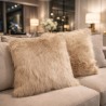 Coussins en fausse fourrure camel | Oreillers en fausse fourrure beige | Coussins unis en fausse fourrure