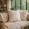 Coussins en fausse fourrure beige givré | Coussins et oreillers de luxe en fausse fourrure