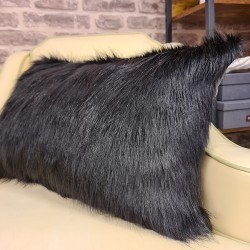 Coussin rectangulaire Ours Noir | Coussin rectangulaire en fausse fourrure noire