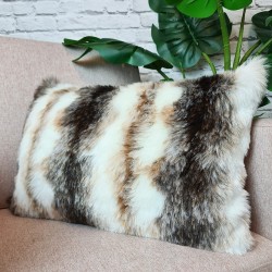 Coussin rectangulaire en fausse fourrure de loup italien | Coussin rectangulaire en fausse fourrure de loup