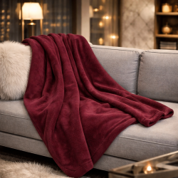 Wine Coloured Fleece Throw | Maroon Fleece Blanket | Fleece Blankets |