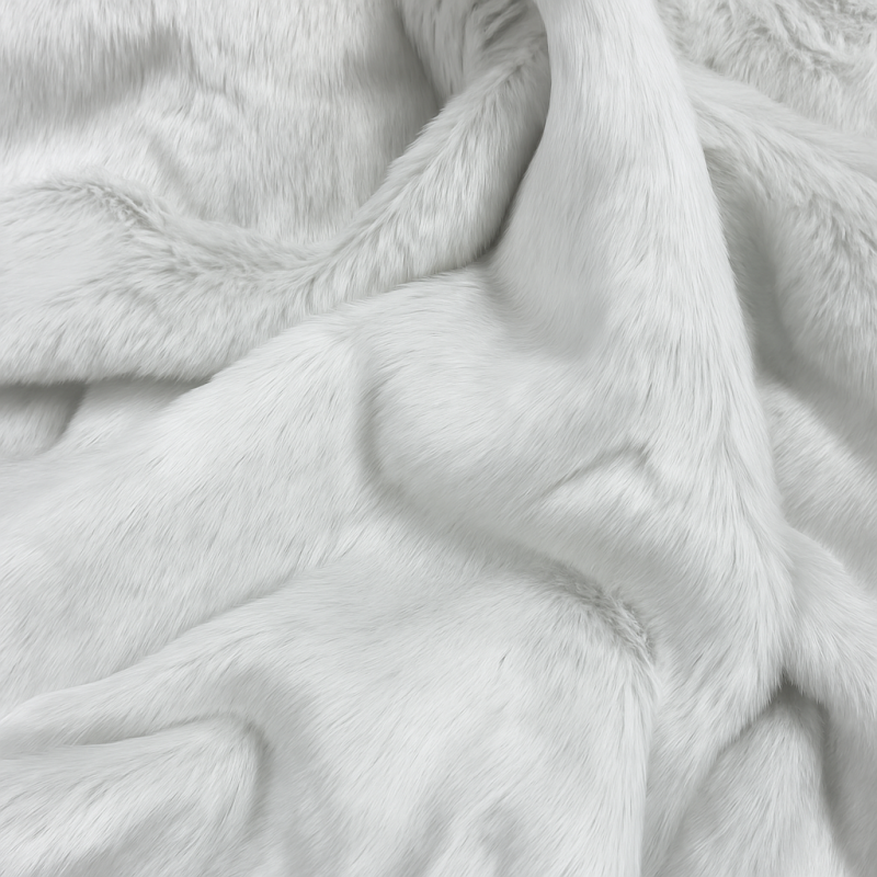 Tissu en fausse fourrure de renard argenté