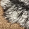 Tapis en peau de mouton grise, peau de mouton islandaise grise naturelle