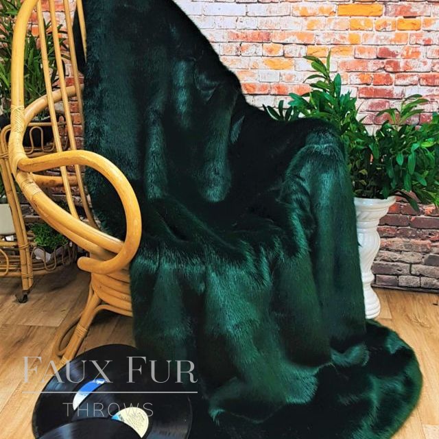 Forest Green Faux Fur Throw